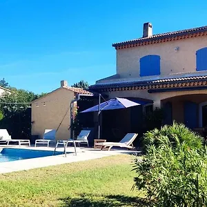 Couette-café Et Petit Dejeuner, Sérignan-du-Comtat
