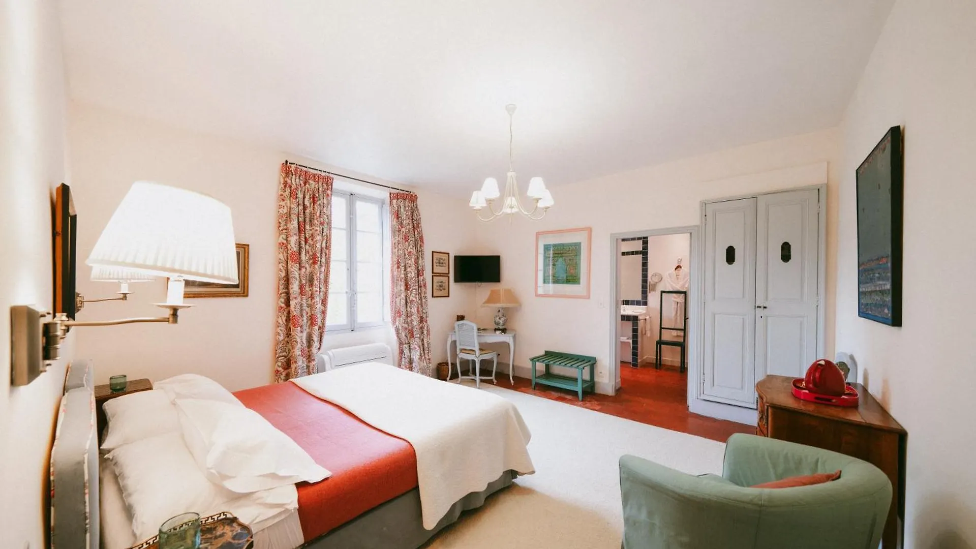 Bastide Rose Hotel Le Thor France